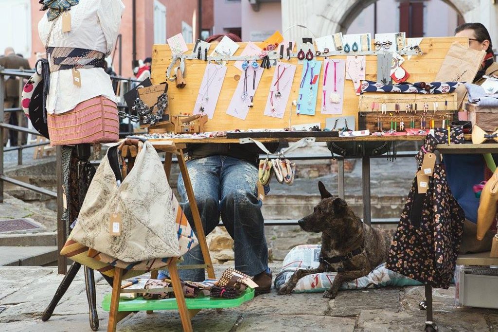 Il mercatino di Trieste in cui la creatività degli artigiani locali viene valorizzata al meglio: ecco Barbacan Produce