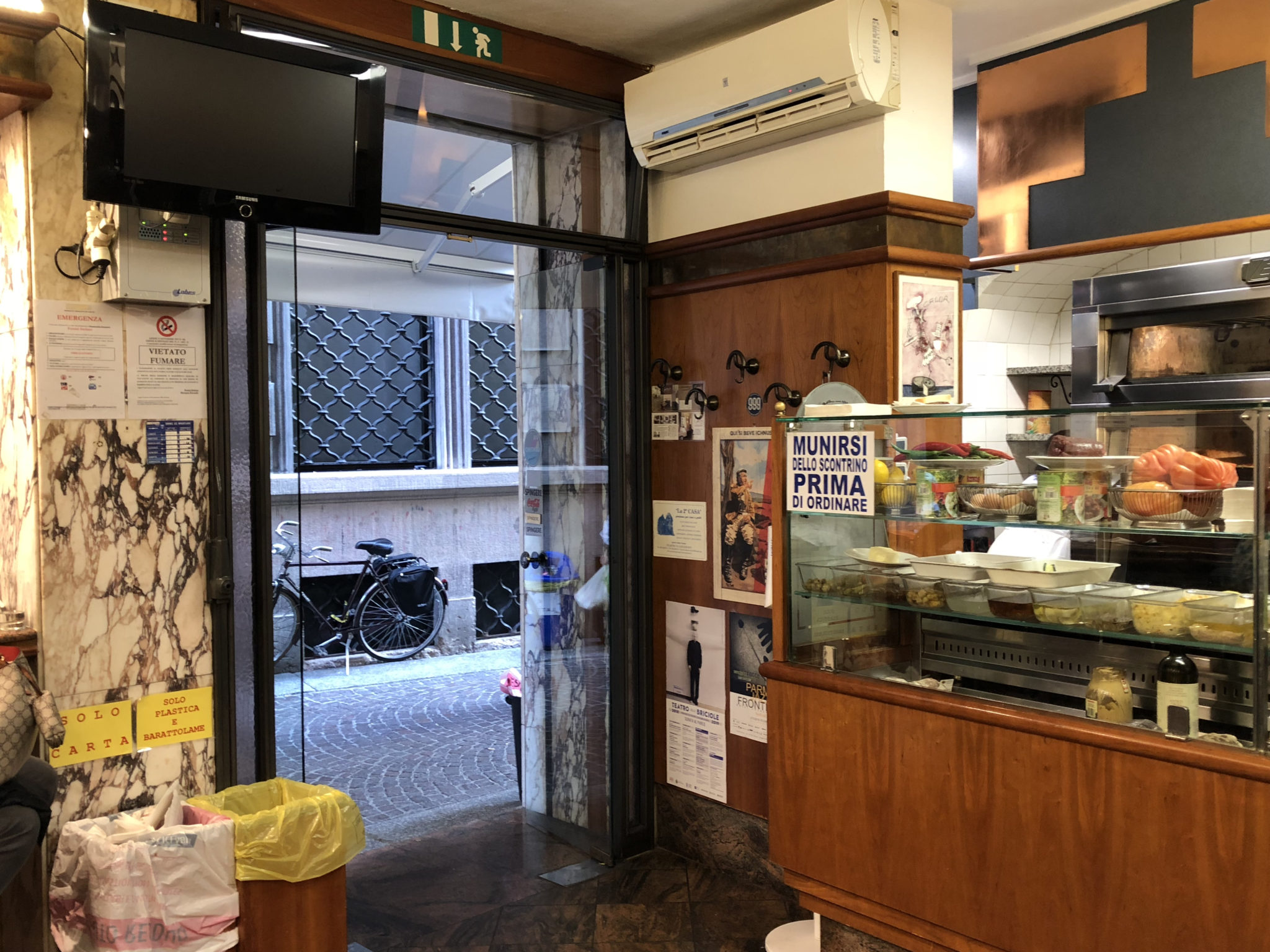 La paninoteca da Pepèn e la Clinica del Panino: giro in due luoghi di Parma dove sentirsi negli anni '50 e '70, con panini che han fatto storia