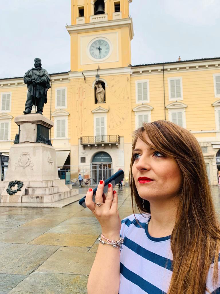 Garibaldi, Verdi, il Parmigianino, con l'app Talking Teens le statue di Parma raccontano la loro storia, basta chiamarli al telefono e risponderanno